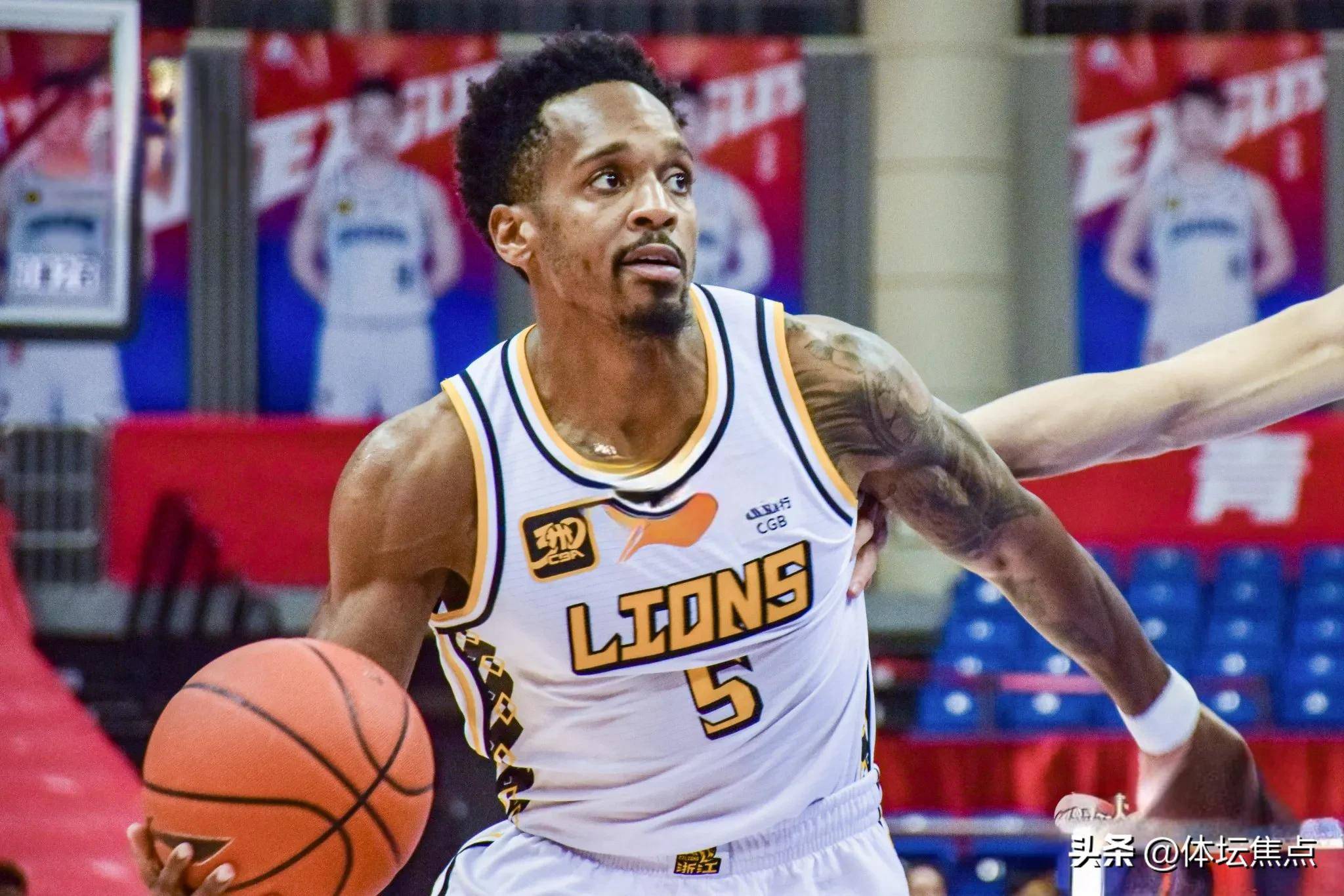 BBIN体育APP-包含不伦瑞克占据主场优势稳住冲劲争取三分的词条